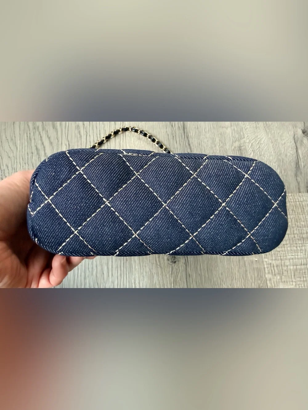 FULL SET NEW Chanel MAKEUP Denim Quilted Hobo Clutch w Chain w Gold Hardware